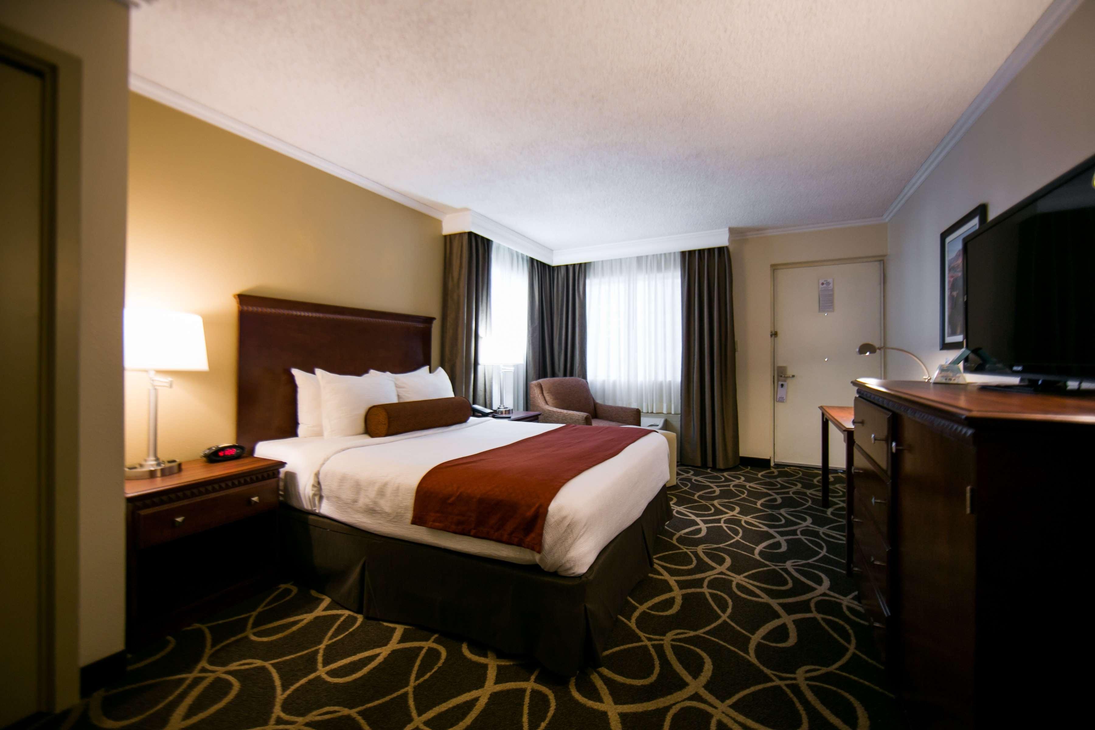 Best Western Plus Burley Inn&Centro de Convenciones Exterior foto