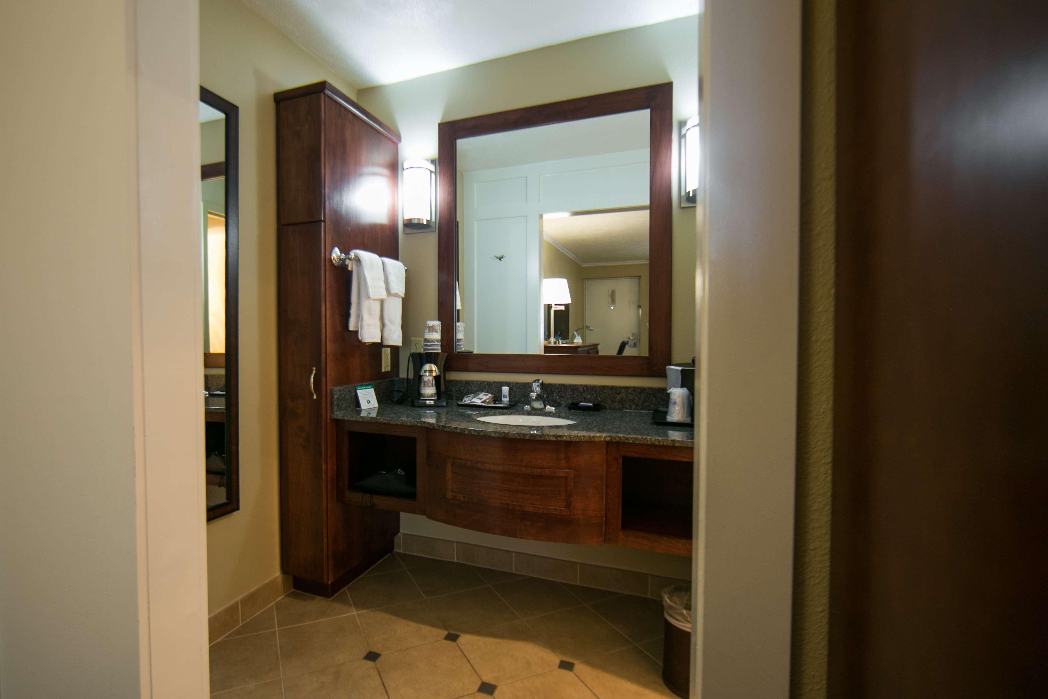 Best Western Plus Burley Inn&Centro de Convenciones Exterior foto