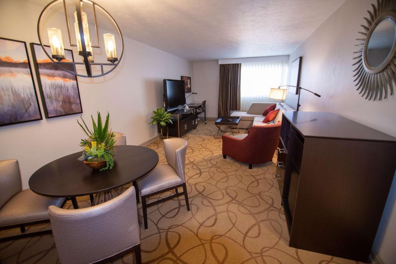 Best Western Plus Burley Inn&Centro de Convenciones Exterior foto
